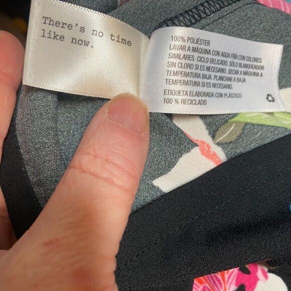 A New Day Floral Dress -- Size Small (measures larger) - Picture 5 of 5